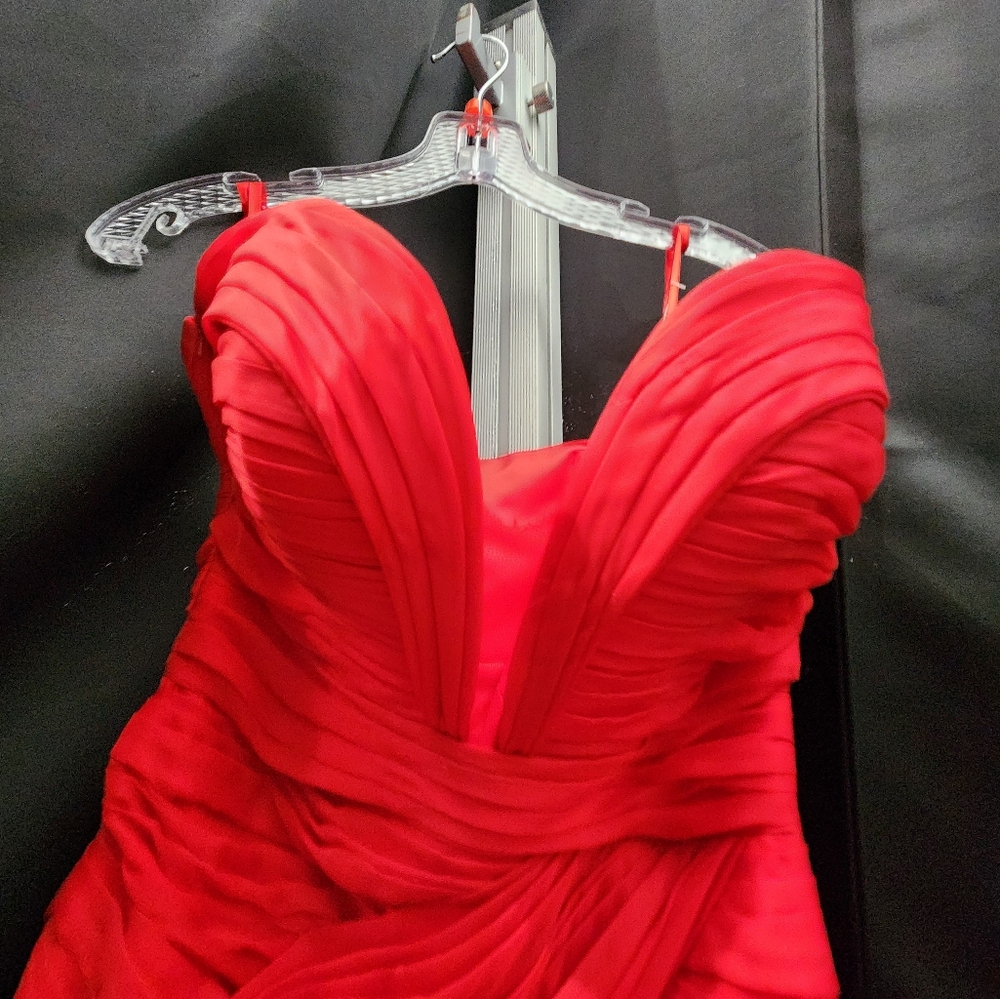 Prom Dress. Red.Long. - Picture 4 of 6